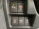 パーキングセンサー、車線逸脱警告、DSCなど安心安全装備充実です