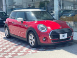 ●当店では第三者機関による車両品質鑑定を導入し、修復歴車を排除。鑑定書が発行されますので、ぱっと見ただけでは分からない箇所まで納得した上でご検討いただけます。※一部未実施の場合がございます。