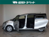 両側パワースライドドア付きだから、狭い駐車スペースなどでの 乗り降りラクラク!小さなお子さまのいるご家庭には嬉しい装備。