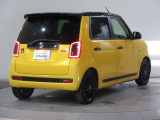 ボディクリーニング後、愛車をピカピカの状態へ保護するコーティング「ブライトパック」がおススメです!水垢がつきにくく、手入れがしやすくなりますよ!いつも愛車をきれいにしておきたい方におススメです。
