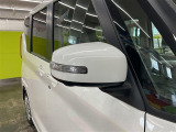 届出済 未使用車は新車の香りがします!中古車のようにタバコ臭い心配がありません。