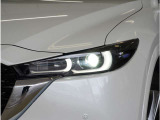 【LEDヘッドライト】省電力で長寿命の明るく運転しやすいLEDヘッドランプです。明るく照らすので暗い夜道からお客様を守ってくれます。お近くの広島マツダまでお越しください。