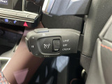 【クルーズコントロール】高速道路や自動車専用道路を走行中にドライバーが設定した速度で、アクセルペダルを踏まなくても、一定の車速で走行してくれます!