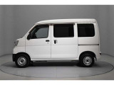 当店は全車『ロングラン保証』付!(1年間、距離無制限 HV車はHV保証付) 別途延長保証もご用意しております♪ ぜひ現車を確認にご来店ください