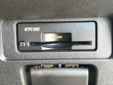 【ETC】高速道路の料金所をストレスなく通過!話題のスポットやサービスエリアに多い「スマートIC」利用時は必須のアイテムです。当店でセットアップを実施、ご納車当日からすぐにご利用いただけます!