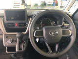 運転中も見やすいメーター。