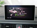 スマートフォンとAudiをUSBケーブルを介し接続。AppleのCarPlayやAndroid Autoのアプリを通じて、スマートフォンのコンテンツをMMIディスプレイに表示します。