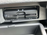 ETCで高速代の支払いもスムーズ!カードを持っていればご納車日当日からご利用いただけます。別途セットアップ料が必要です。