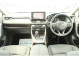 すっきりとした運転席回り☆