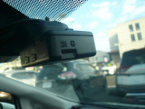 ドライブレコーダーは事故時の記録を残すと共に、安全運転の意識も高まります!!また旅行の思い出作りにも一役買いますね♪