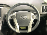 【純正革巻きステアリング】上質な革を使用することで、手にしっかり馴染みとても運転しやすいハンドルです♪