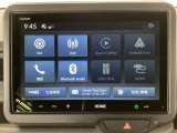 【ディスプレイオーディオ】スマホとつなげばスマホの地図アプリが大画面で表示。操作も画面タッチで簡単にできます!またスマホ内の音楽も車内スピーカーで聴くことができるので、楽しくドライブできますね♪