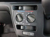 トヨタカローラ千葉は、県内新車販売50店舗(整備工場付き)・中古車販売9店舗でカーライフをサポートいたします。