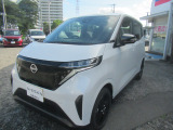 【納車前点検】法定12ヶ月点検+エンジンオイル&エレメント交換+ワイパーリフィル交換等を弊社整備工場にて実施。