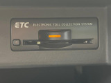 【ETC】高速道路の料金所をストレスなく通過!話題のスポットやサービスエリアに多い「スマートIC」利用時は必須のアイテムです。当店でセットアップを実施、ご納車当日からすぐにご利用いただけます!