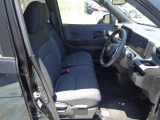 軽&times;EVの新たな体験。もっと運転が好きになる。お問い合わせは03-5672-1023へ