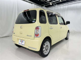 軽自動車は燃費も良くて経済的♪小さなボディで運転しやすい!細い道だってラクラク運転♪