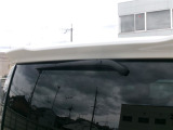 リアワイパー付きですので、雨の日も安心の必須アイテムです!