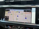 ●MMIナビゲーション『高解像度カラーディスプレイに、Bluetooth(R)接続によるハンズフリー通話機能を搭載しています。』