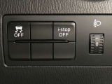 運転席回りのスイッチで安全装備のON/OFFも簡単に!