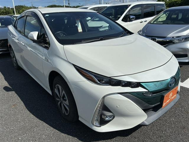 トヨタ プリウスPHV 