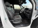 1列目シートです。足元までゆったりとご乗車いただけます!