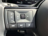 ステアリングスイッチ搭載!ハンドルひとつで手を離さなくても運転中視線をそらさなくても操作が出来て便利です