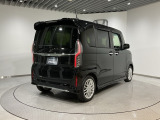 ご納車までの期間ですが、県内のお客様は2、3週間、県外のお客様は3、4週間ほどでご納車が可能となります。但し、お支払いや書類の状況によっては多少の前後もありますので、その際には何卒ご了承下さい。