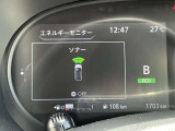 前後のソナーで障害物を検知して踏み間違い防止します