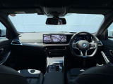 BMW専門のメカニックが、100項目にも上るポイントを徹底的にチェック。交換基準に達した部品があれば、弊社負担にて交換後、お客様へご納車致します。