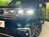 【LEDヘッドライト】悪天候や夜間走行時も良好な視界を確保し安心して運転できる高輝度LEDヘッドライトを装備!点灯速度が早く、消費電力も抑えられています。