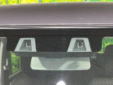 【スズキ セーフティサポート】走行中に前方の車両等を認識し、衝突しそうな時は警報とブレーキで衝突回避と被害軽減をアシスト。より安全にドライブをお楽しみいただけます。