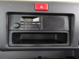 メーカー装着のAM/FMラジオチューナー装備!