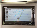 純正ギャザーズメモリーナビ装着車!ナビ起動までの時間と、地図検索する速度が最大の魅力で、初めての道でも安心・快適なドライブをサポートします!
