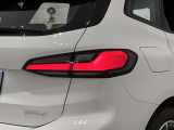 BMW伝統のL字型テールライト