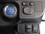 トヨタが誇る衝突被害軽減ブレーキを搭載したサポカーです。