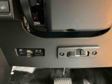 自動車保険も取り扱っておりますの無料で見積りをいたします♪ お客様のお話を伺い、お客様に合った的確なプランをご提案させて頂きます。