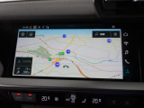 MMIシステムにはナビゲーション、ラジオ、オーディオ、Bluetooth、車両設定機能等がついております。詳しくは0078-6002-900146中古車スタッフまで