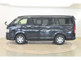 総額は岐阜県内・店頭納車、下取り車なし、1年間走行距離無制限の中古車保証付きの場合の概算です。当然車検整備費用、納車準備費用も込み!お客様の状況により金額はかわってきますので、お問い合わせください。