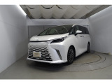 レクサス車らしい細部までこだわった高級感と見る人を一目で虜にするエモーショナルな魅力を持ち合わせております。