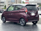 車線逸脱警報、車両が車線をはみ出す可能性がある場合に警報音と警告表示でドライバーに知らせてくれます。