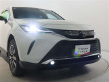高輝度で点灯速度が速く、しかも消費電力の少ないLEDヘッドライトが装備されています!LEDの明るい光が走行中の視界の確保をサポートして、夜のドライブがより楽しく安全に運転できます♪