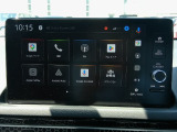 GoogleマップやGoogleアシスタント、GooglePlayを車内で利用可能。音声操作でナビや音楽、通話などを快適に操作でき、大画面で見やすさも向上。毎日のドライブをより便利にサポートします。
