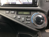 操作しやすいオートエアコン。車内をいつも快適に保つ事が出来ます。