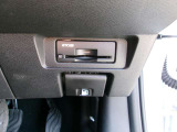 ETC車載器が付いています。ここも、あそこも、、最近はスマートインターチェンジも増えてきましたよね!最初から付いているので、お買い得^^