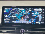 12.3インチワイドディスプレイを採用。情報を同時に表示できる3分割画面も可能。NissanConnect サービスの多様なコンテンツで、セレナと過ごす毎日に驚きと発見を提供します!