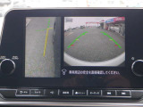 アラウンドビュ-モニタ-はクルマの真上から見ているかのような映像によって、周囲の状況を知ることで、駐車を容易に行うための支援技術です。