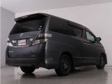 当店では、厳選された車両のみ展示しております。アルファード・ヴェルファイアに特化した専門店ならではの豊富な在庫の中から、お気に入りの一台をお探しください!