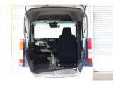 乗車人数や荷物の量、車内での過ごし方に合わせて、シートのレイアウトを変更できます。