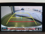 バックガイドモニターで、後方を確認しながら安心して駐車することができます。運転初心者も熟練者も必須の機能ですよ!